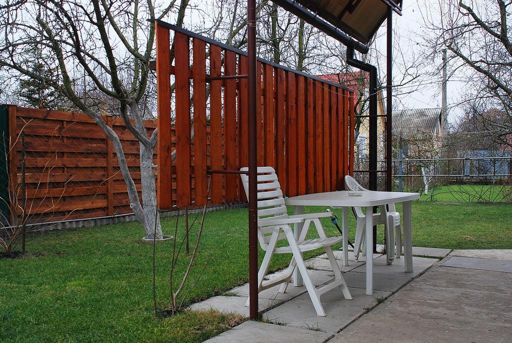House In Bohatyrska Street Kiew Exterior foto